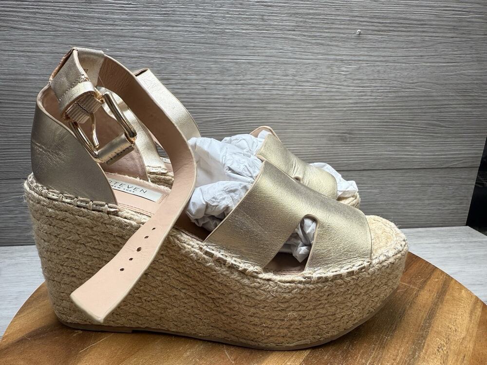 Steve Madden Jackal Tan Platform Size 8